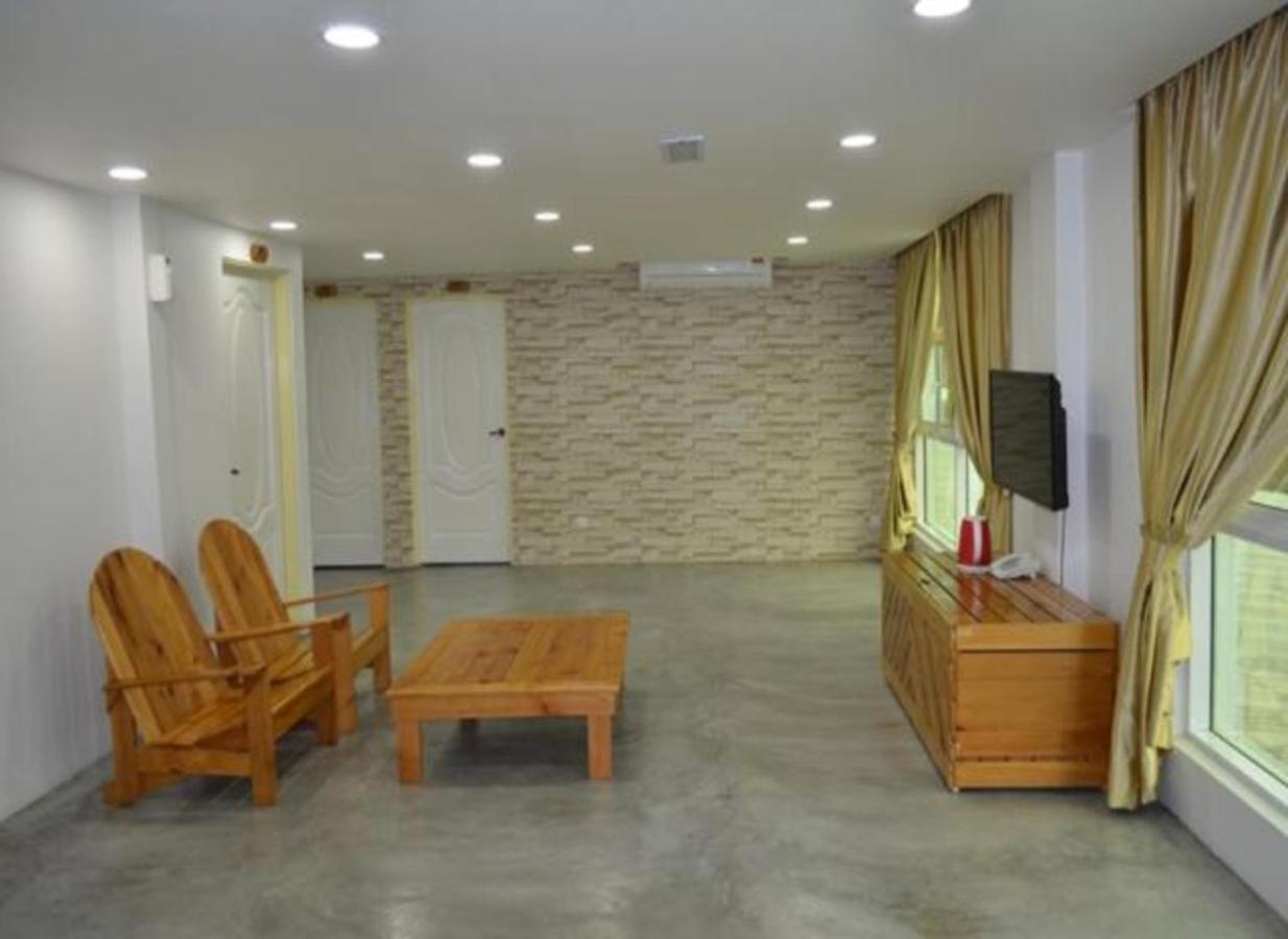 Sinar Eco Resort Kampong Bukit Panjang Exteriör bild